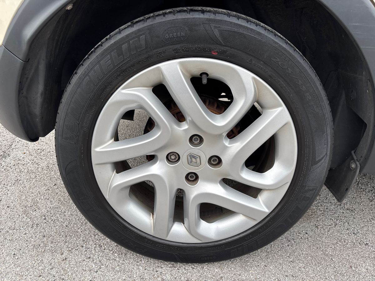 Used Renault Captur 2015 for sale - 77529607: Photo 7