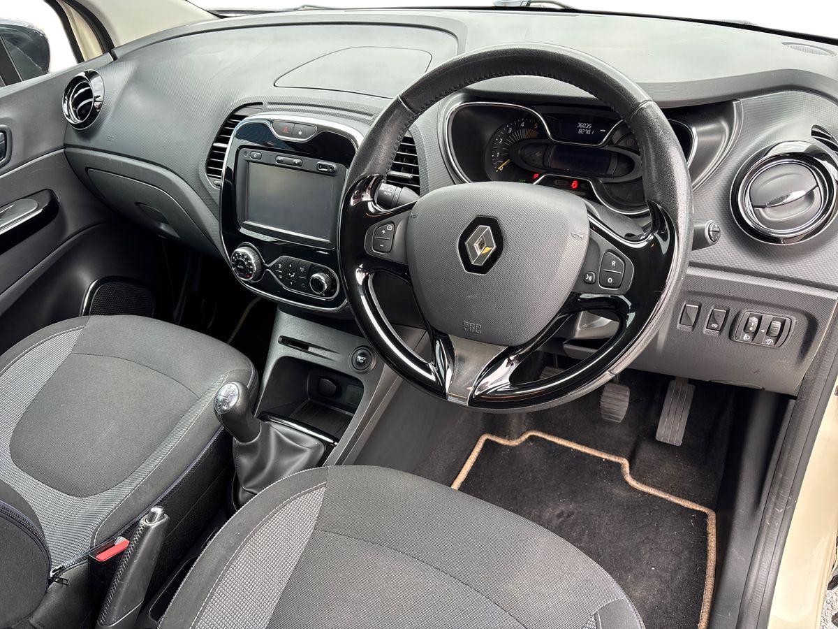 Used Renault Captur 2015 for sale - 77529607: Photo 8