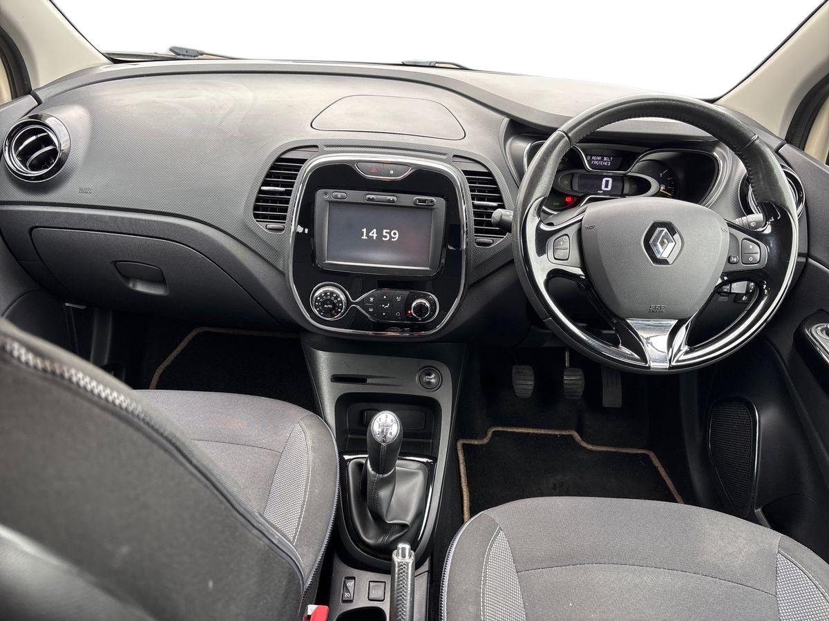 Used Renault Captur 2015 for sale - 77529607: Photo 9
