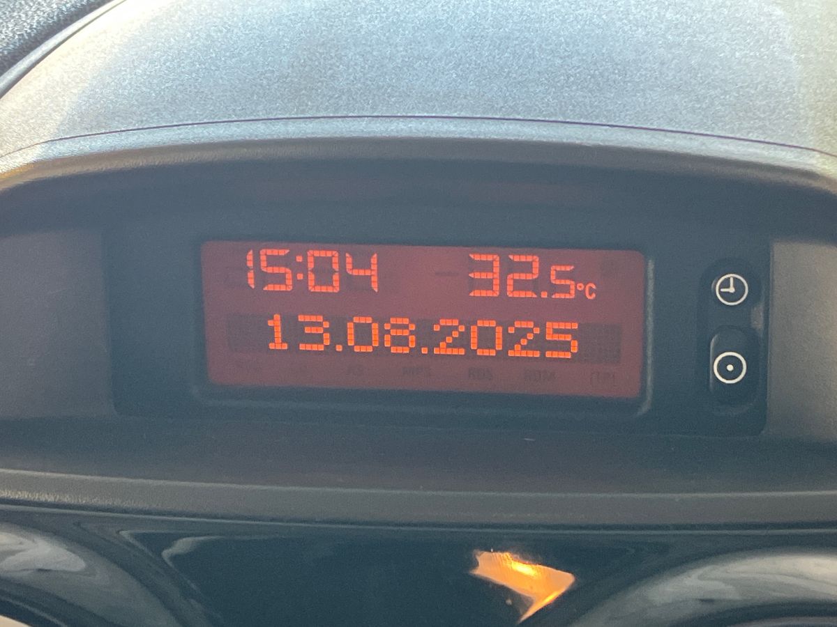 Used Vauxhall Corsa 2014 for sale - 77113686: Photo 12