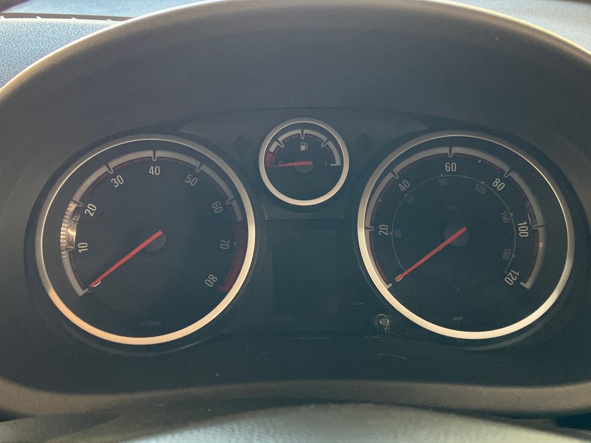 Used Vauxhall Corsa 2014 for sale - 77113686: Photo 15