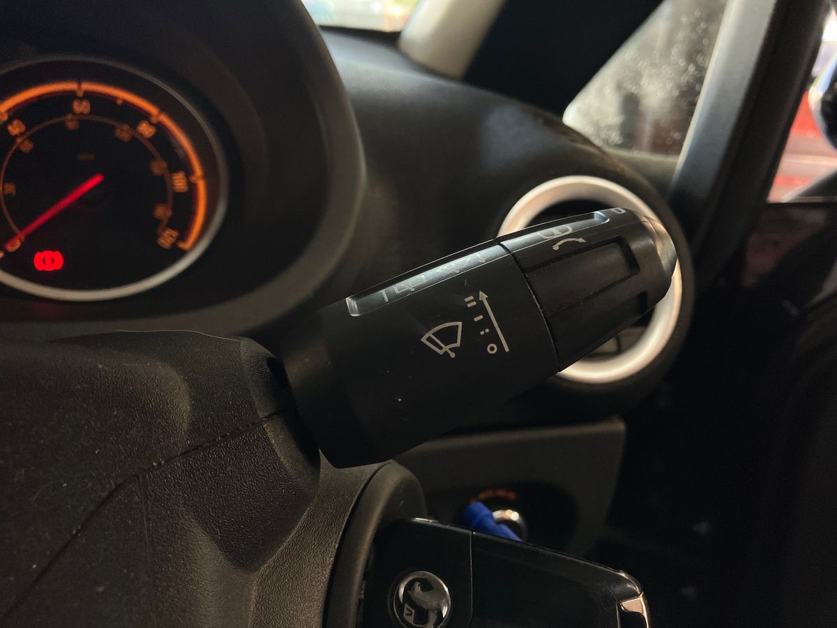 Used Vauxhall Corsa 2014 for sale - 77113686: Photo 38