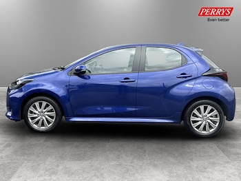 Used Toyota Yaris 2023 for sale - 78512303: Photo