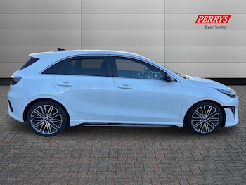 Used Kia Ceed 2023 for sale - 76777481: Photo