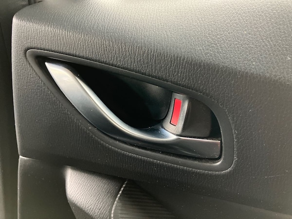 Used Mazda Mazda3 2015 for sale - 76158162: Photo 34