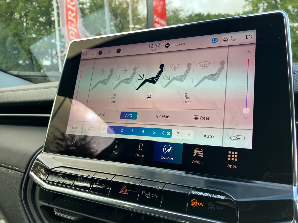 Used Jeep Compass 2023 for sale - 76373977: Photo 32