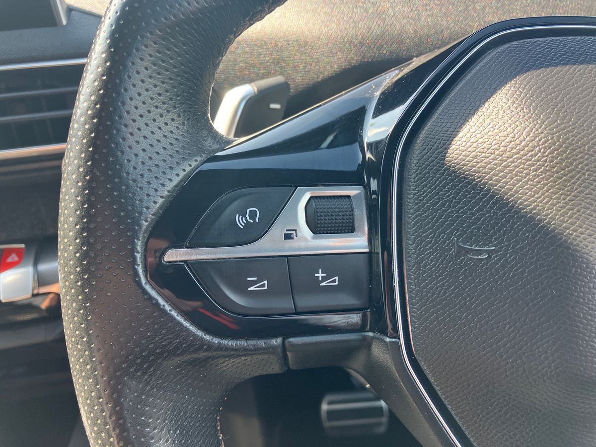 Used Peugeot 3008 2017 for sale - 77002173: Photo 16