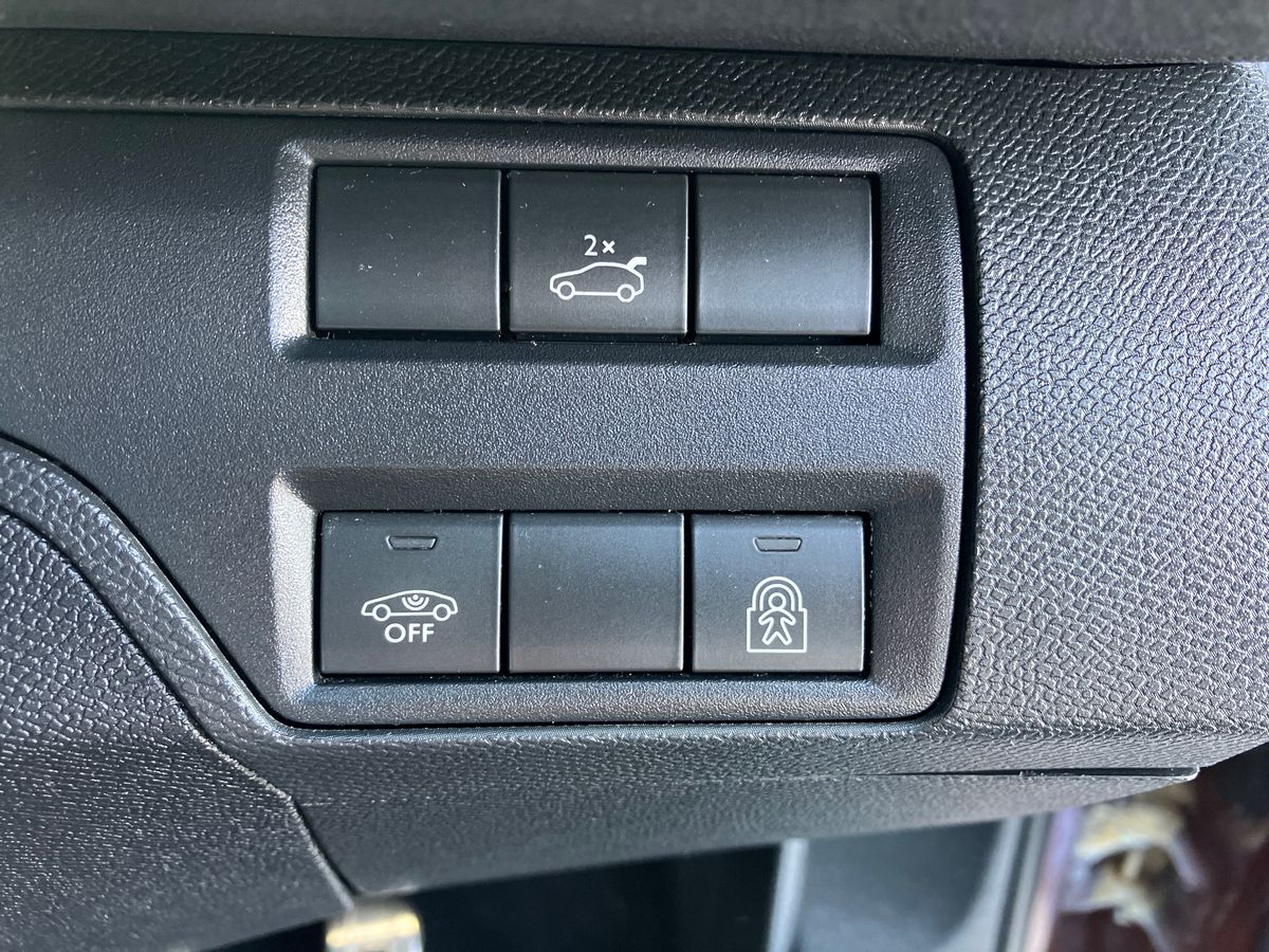 Used Peugeot 3008 2017 for sale - 77002173: Photo 27