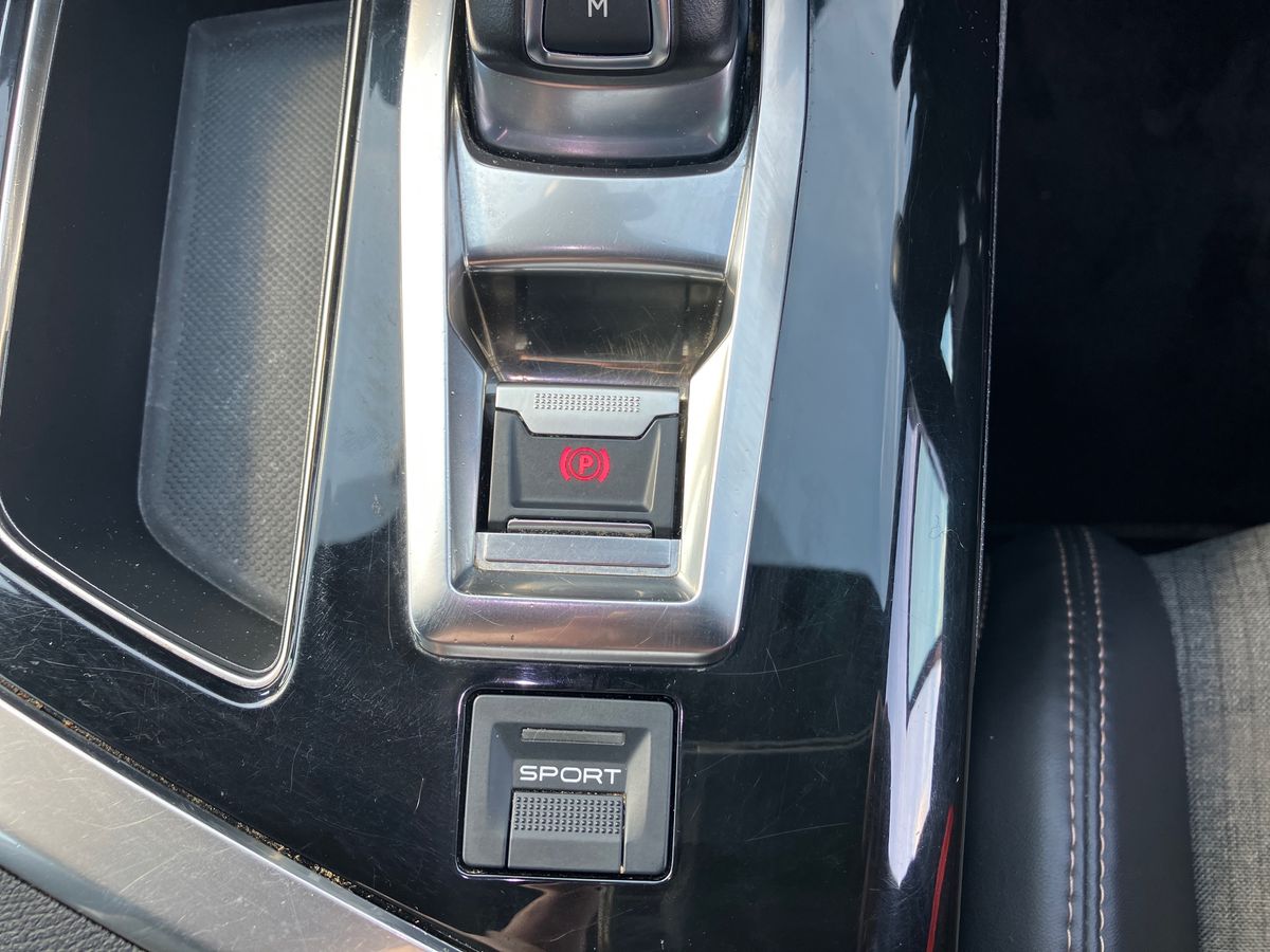 Used Peugeot 3008 2017 for sale - 77002173: Photo 28