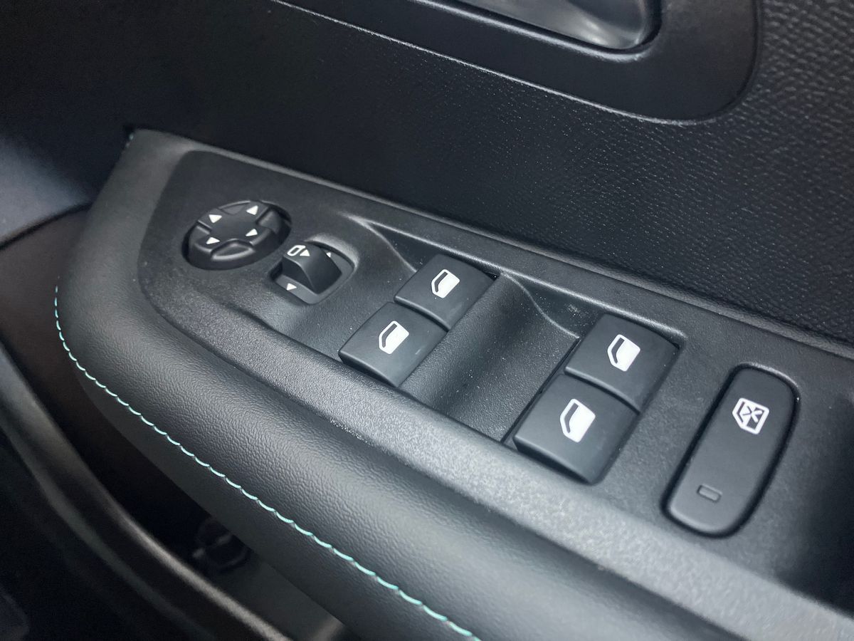 Used Peugeot 208 2023 for sale - 77398654: Photo 18