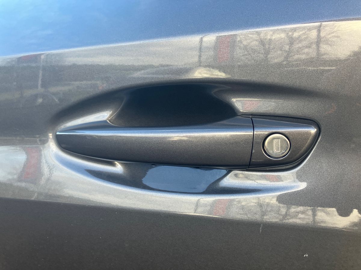 Used Peugeot 208 2023 for sale - 77398654: Photo 43