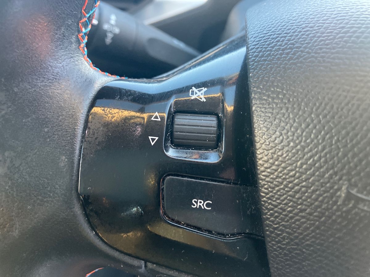 Used Peugeot 308 2019 for sale - 77100034: Photo 17