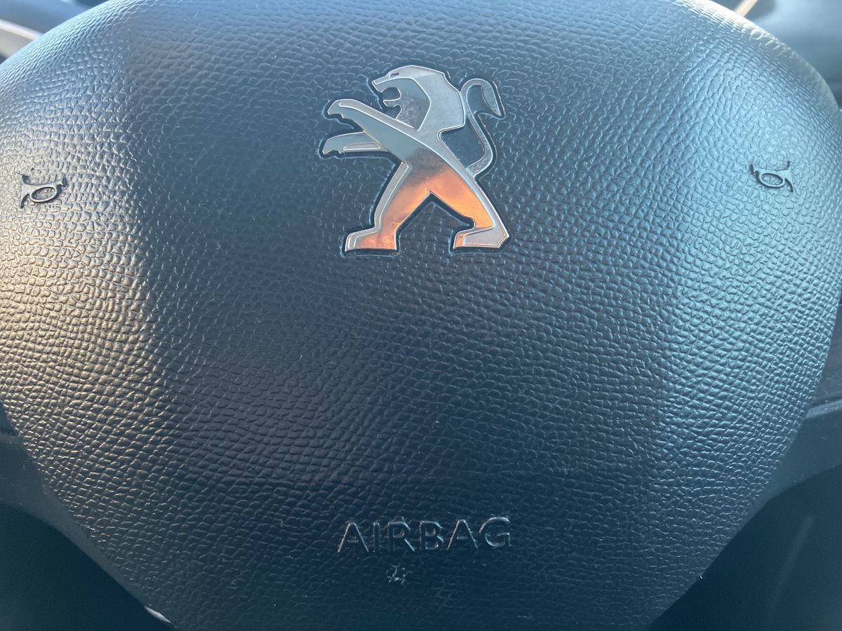 Used Peugeot 308 2019 for sale - 77100034: Photo 39