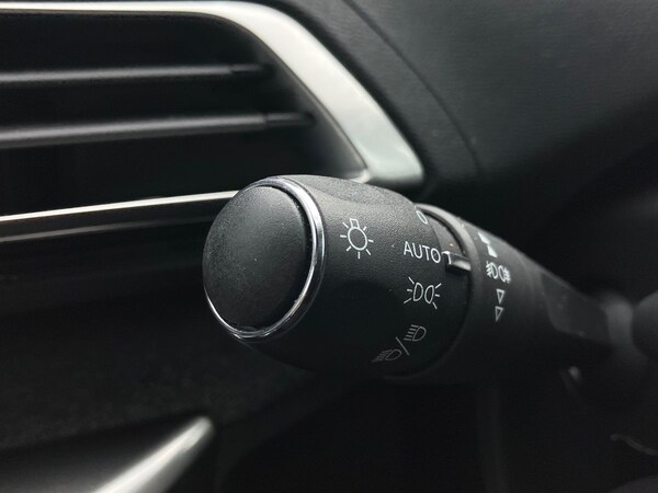 Used Peugeot 5008 2019 for sale - 76128213: Photo 32