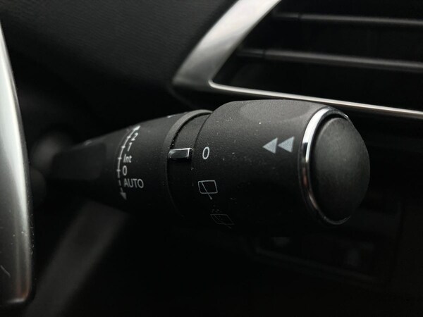 Used Peugeot 5008 2019 for sale - 76128213: Photo 33