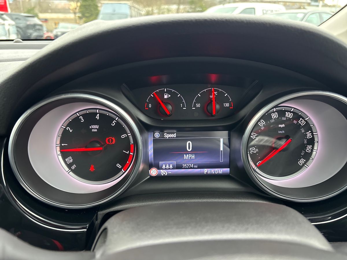 Used Vauxhall Astra 2018 for sale - 77094267: Photo 32