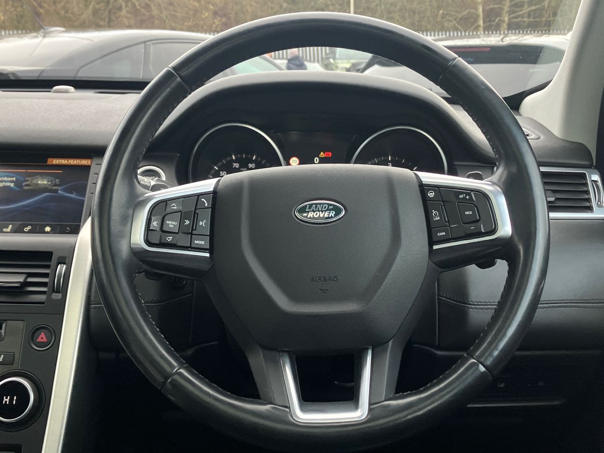 Used Land Rover Discovery Sport 2017 for sale - 77562726: Photo 15