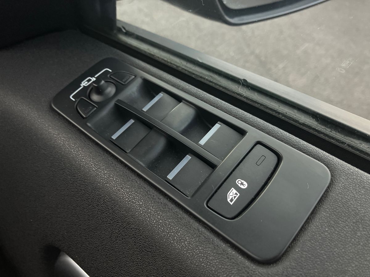 Used Land Rover Discovery Sport 2017 for sale - 77562726: Photo 18