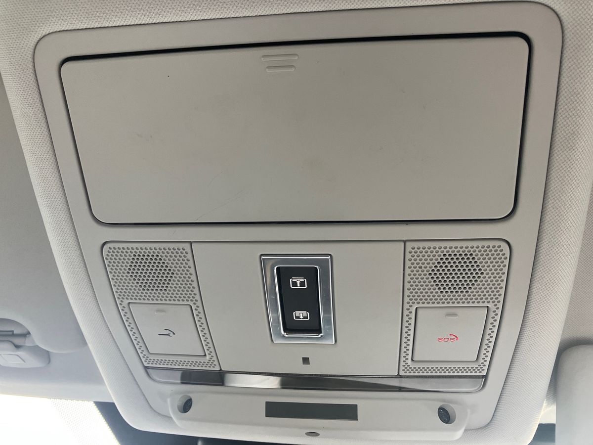 Used Land Rover Discovery Sport 2017 for sale - 77562726: Photo 41