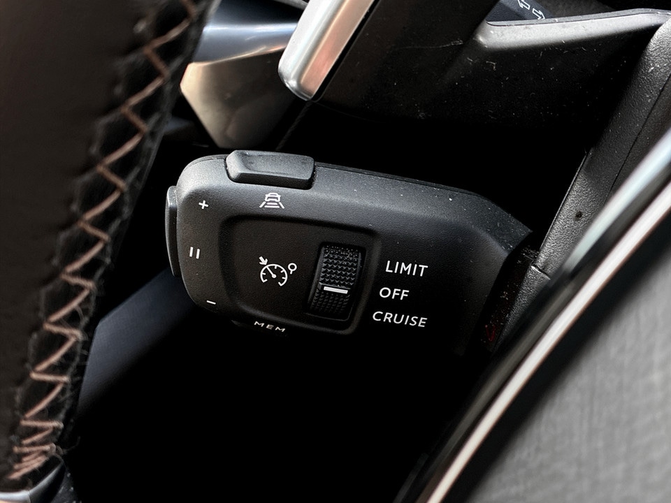 Used Peugeot 3008 2022 for sale - 78189696: Photo 32