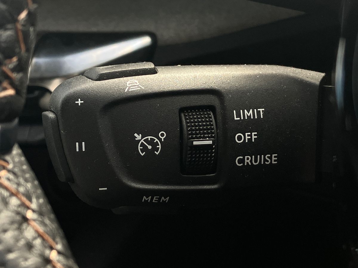 Used Peugeot 3008 2024 for sale - 75932529: Photo 24