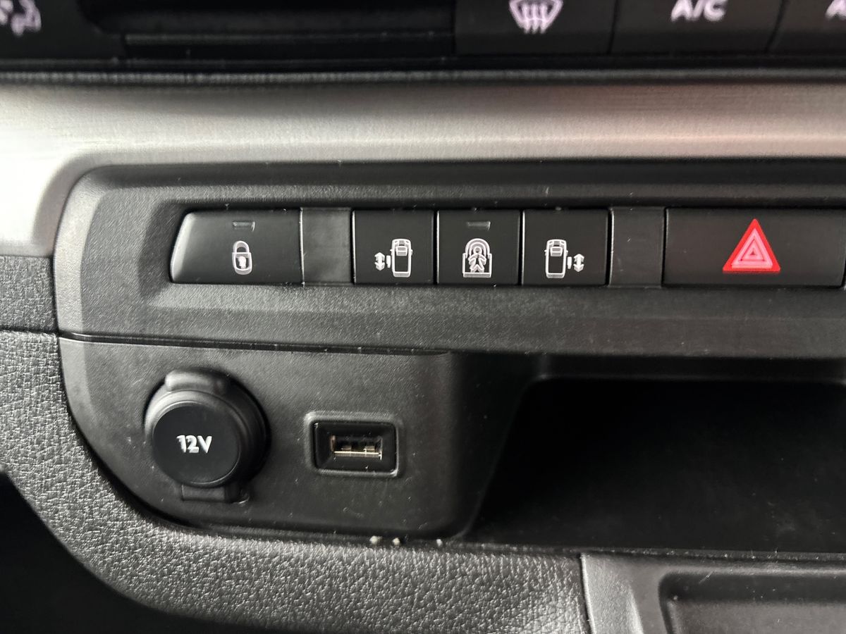 Used Vauxhall Vivaro Life 2022 for sale - 76491211: Photo 29