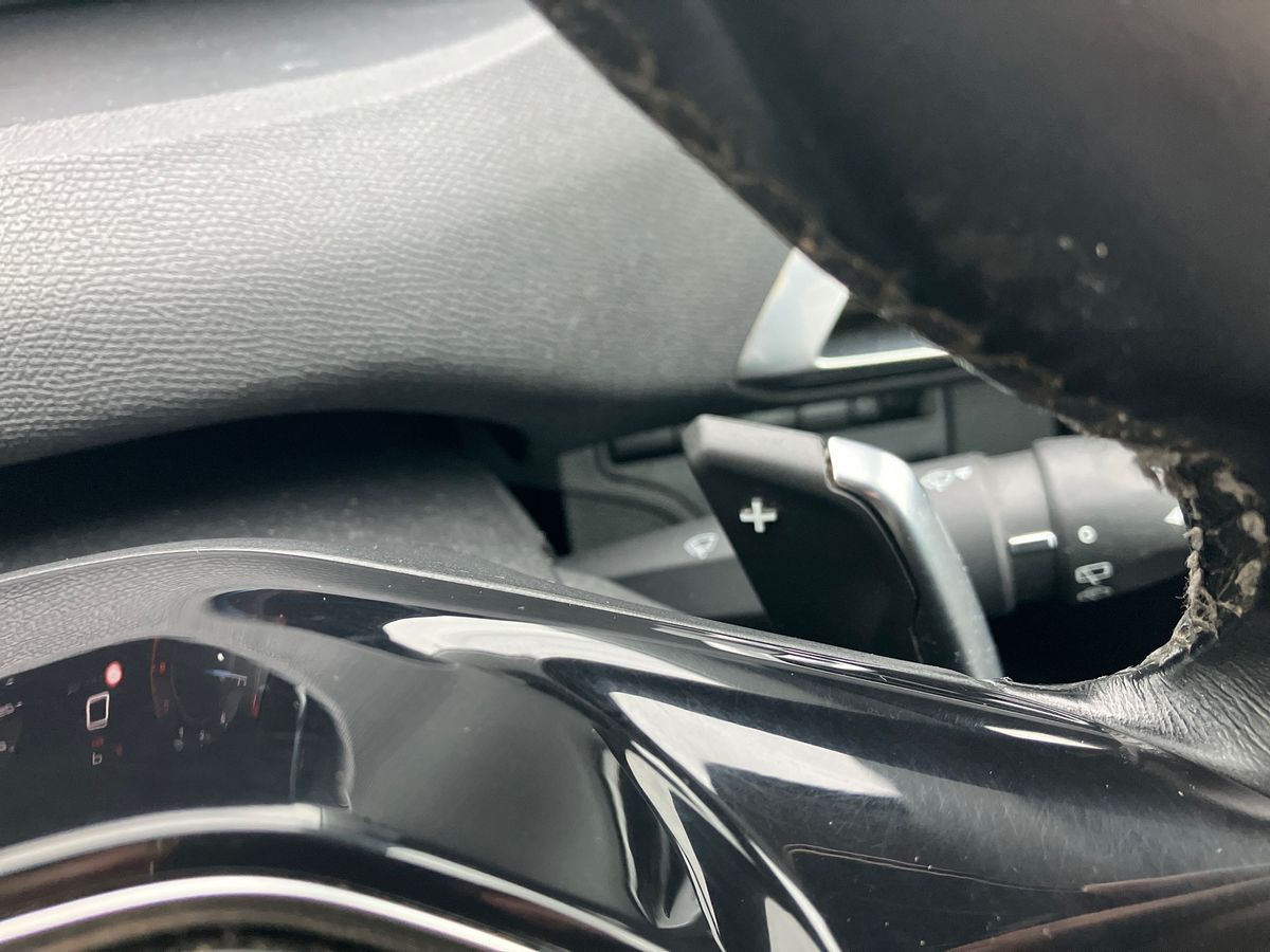 Used Peugeot 5008 2021 for sale - 76300482: Photo 32