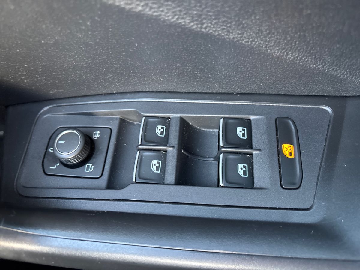 Used Volkswagen T-Roc 2019 for sale - 76663282: Photo 19