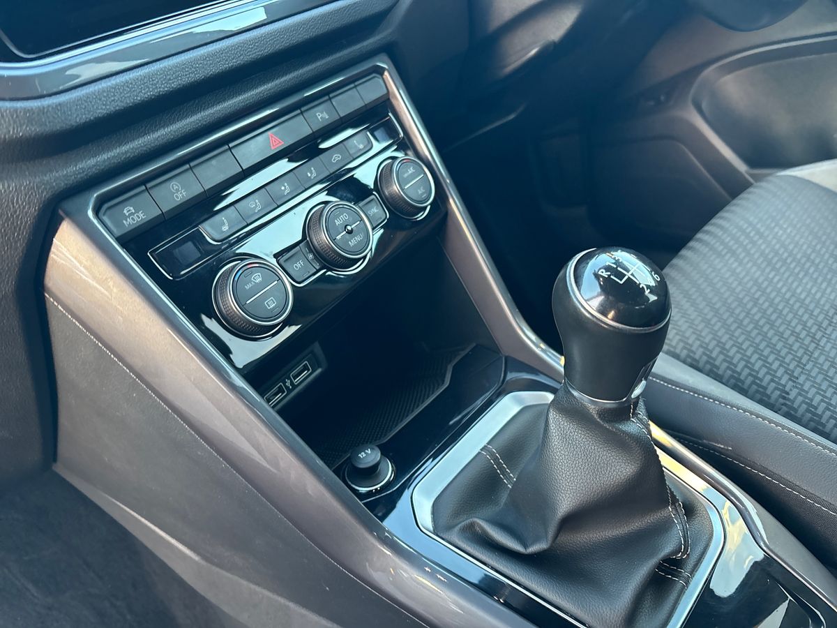 Used Volkswagen T-Roc 2019 for sale - 76663282: Photo 37