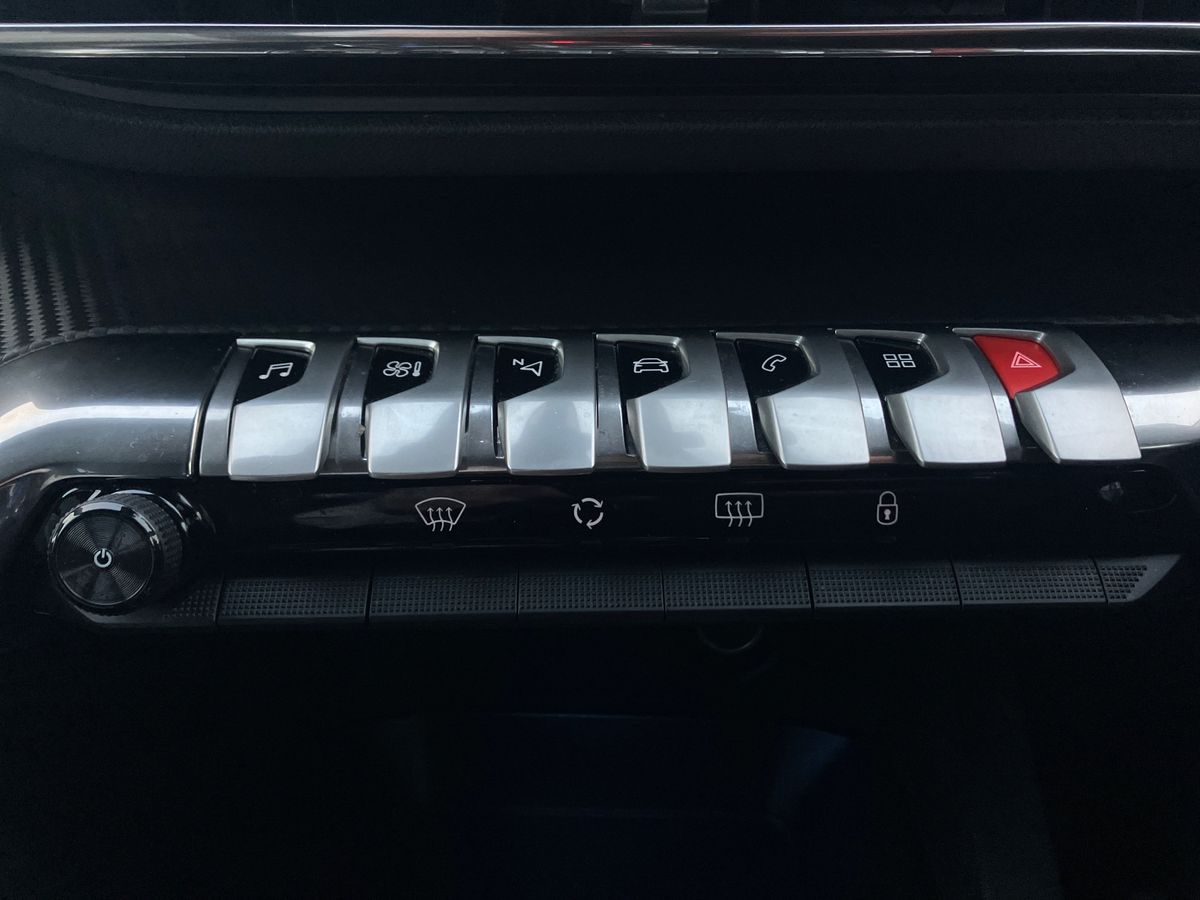 Used Peugeot 3008 2022 for sale - 77460625: Photo 30