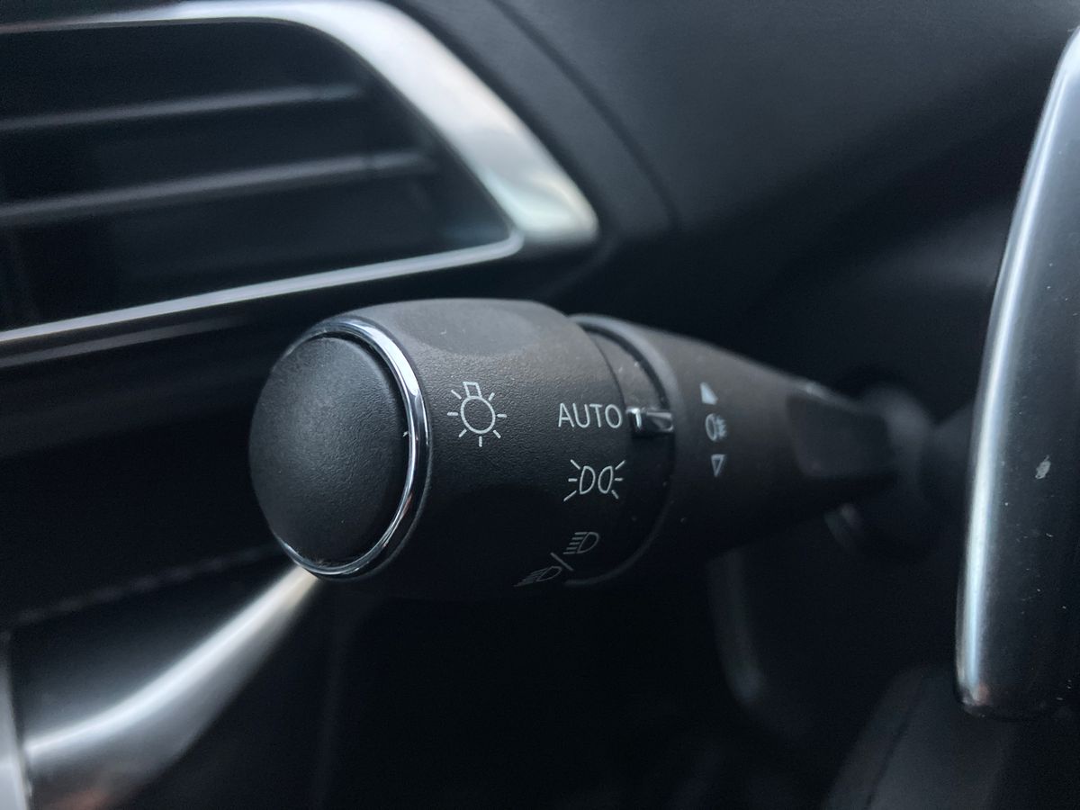 Used Peugeot 3008 2022 for sale - 77460625: Photo 36