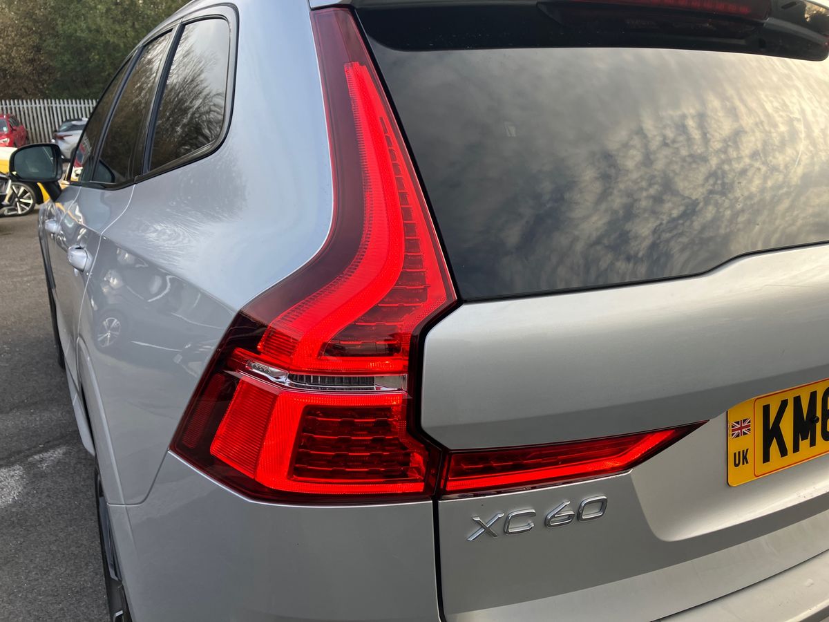 Used Volvo XC60 2019 for sale - 76638208: Photo 23