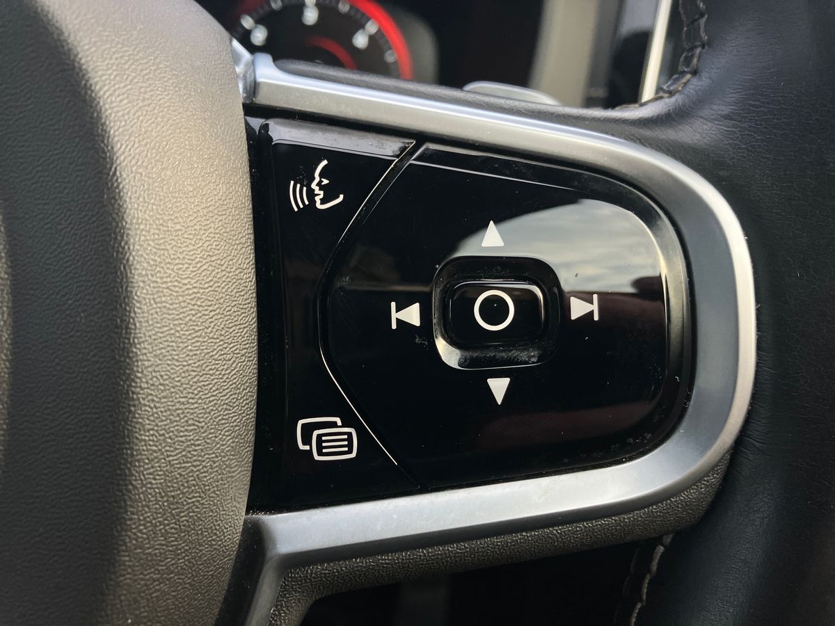 Used Volvo XC60 2019 for sale - 76638208: Photo 34