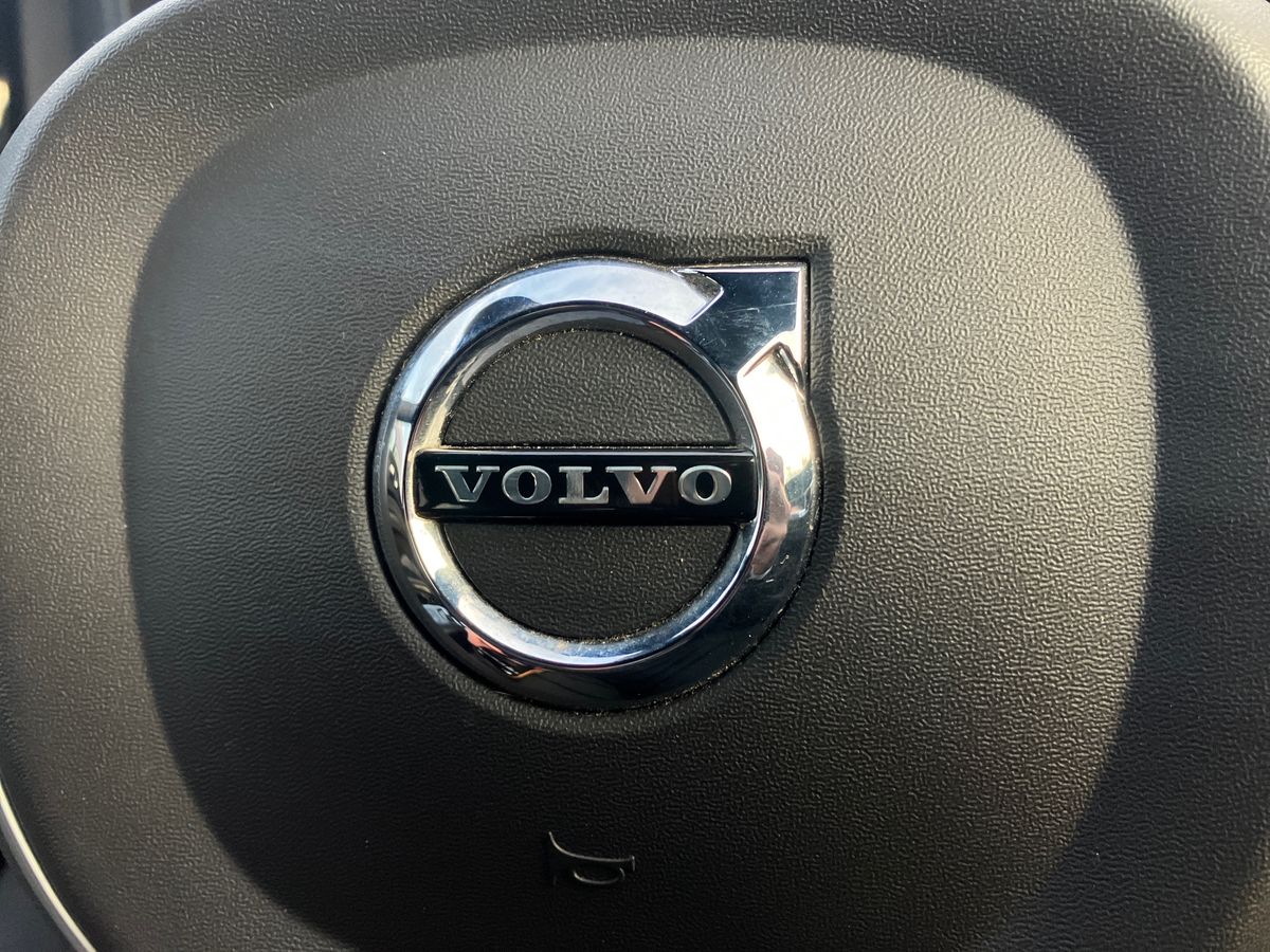 Used Volvo XC60 2019 for sale - 76638208: Photo 35