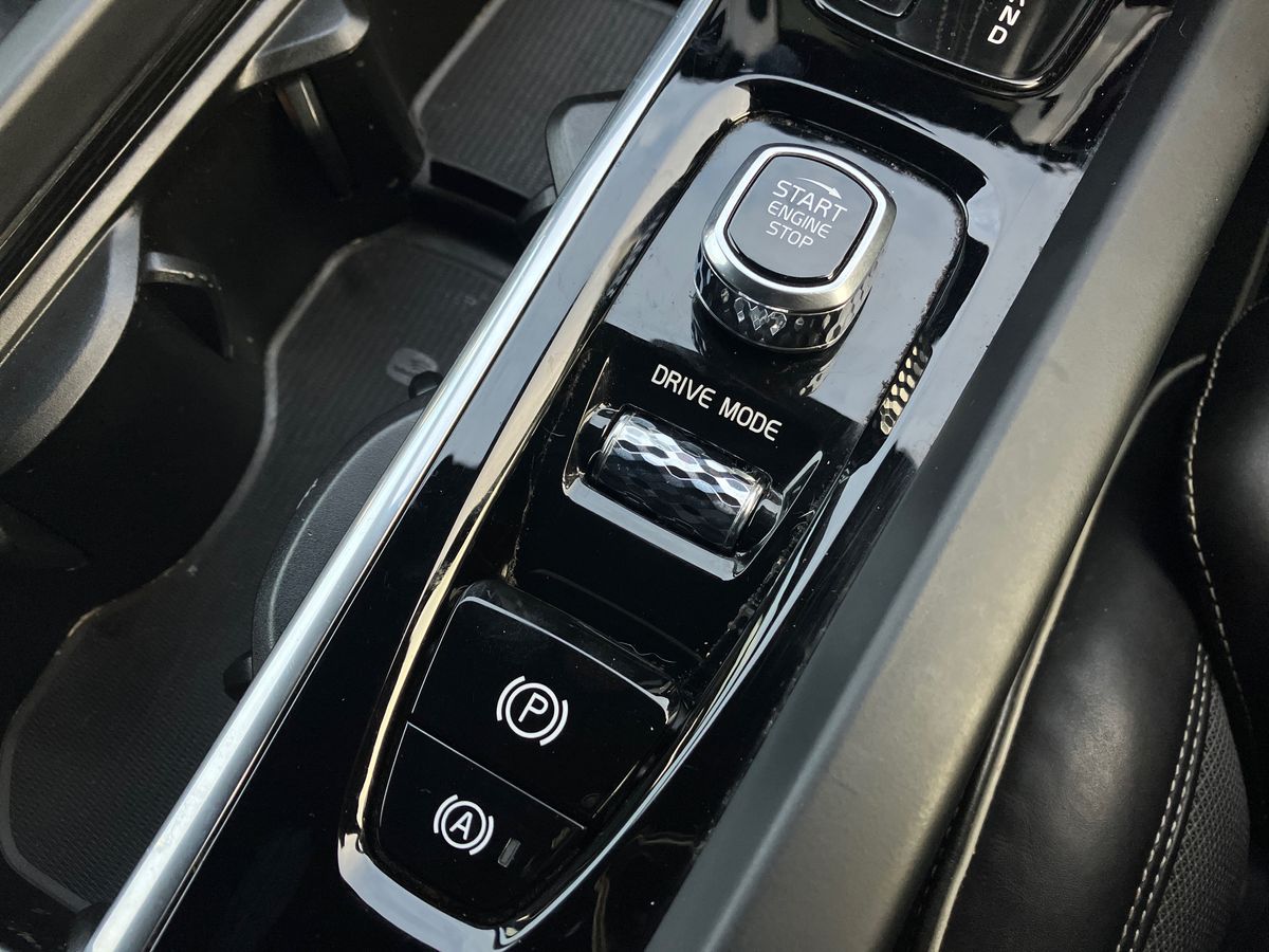 Used Volvo XC60 2019 for sale - 76638208: Photo 42