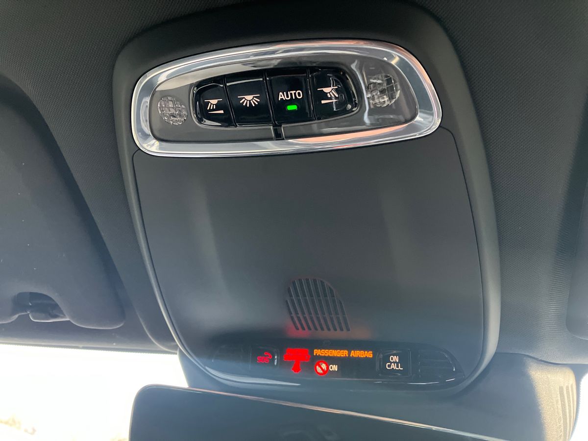 Used Volvo XC60 2019 for sale - 76638208: Photo 43