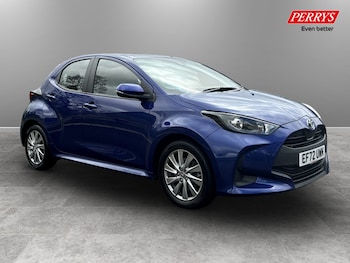 Used Toyota Yaris 2023 for sale - 78845640: Photo