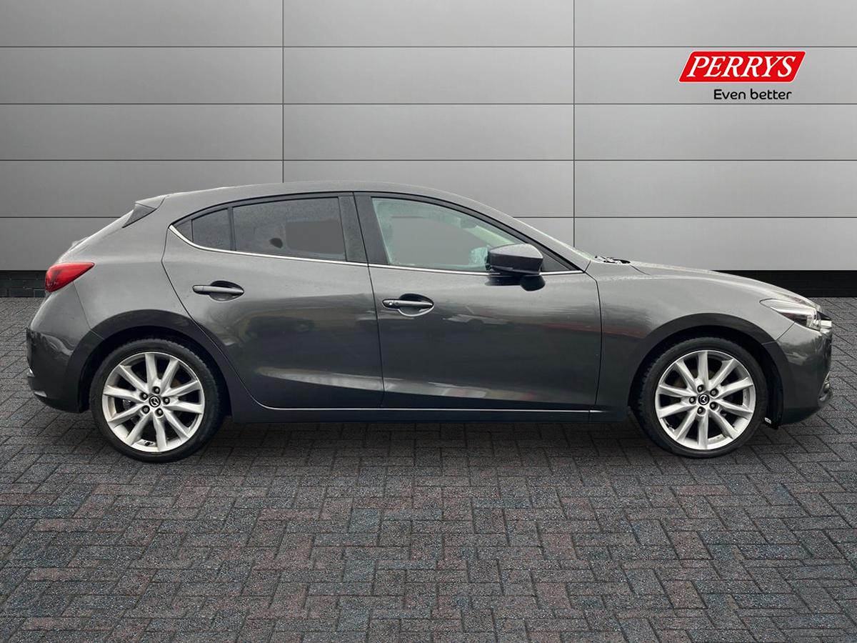 Used Mazda Mazda3 2017 for sale - 77283308: Photo 3