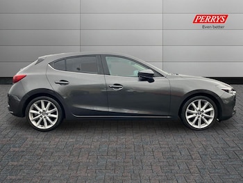 Used Mazda Mazda3 2017 for sale - 77283308: Photo