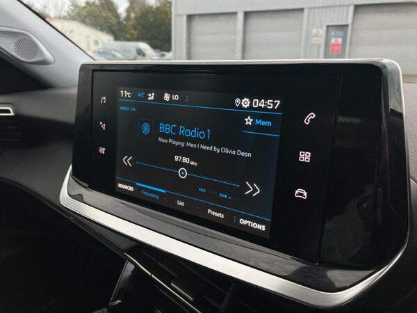 Used Peugeot 2008 2022 for sale - 75212664: Photo 11