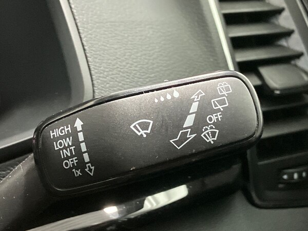 Used Skoda Karoq 2022 for sale - 75143898: Photo 35