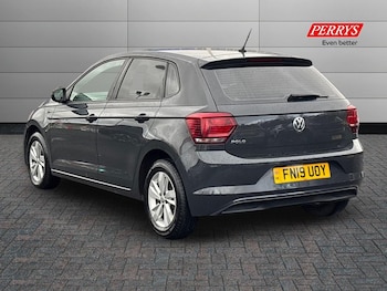Used Volkswagen Polo 2019 for sale - 76792544: Photo