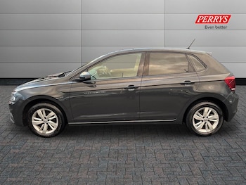 Used Volkswagen Polo 2019 for sale - 76792544: Photo