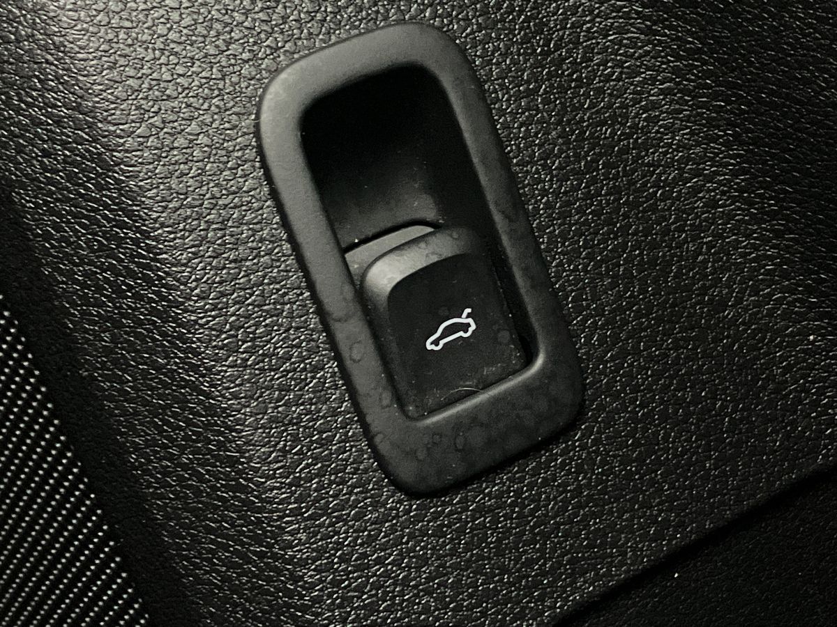 Vehicle 47