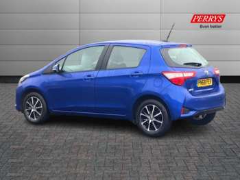 Used Toyota Yaris 2018 for sale - 74926684: Photo