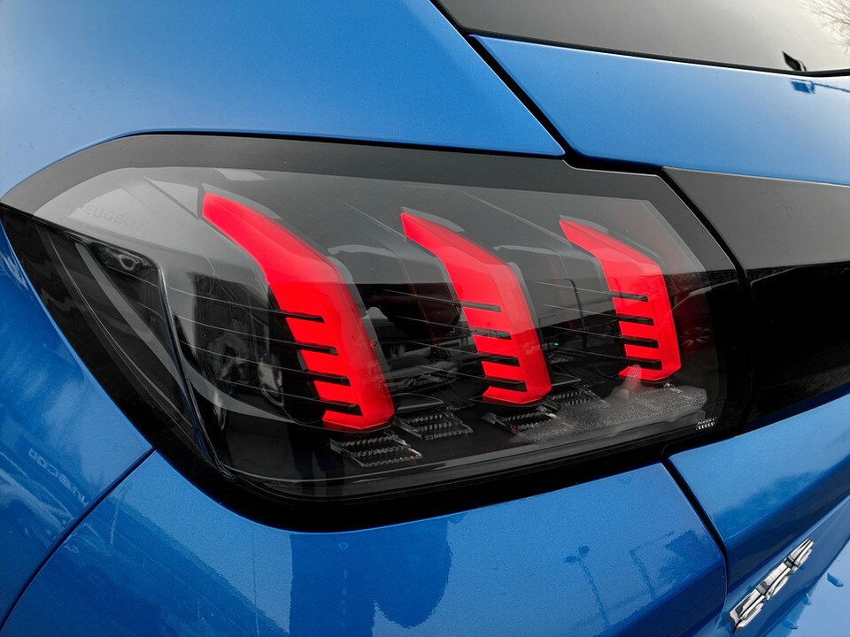 Used Peugeot 208 2023 for sale - 77555536: Photo 11