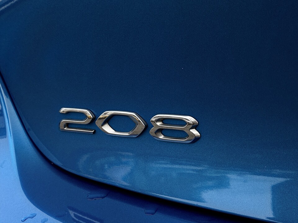 Used Peugeot 208 2023 for sale - 77555536: Photo 37