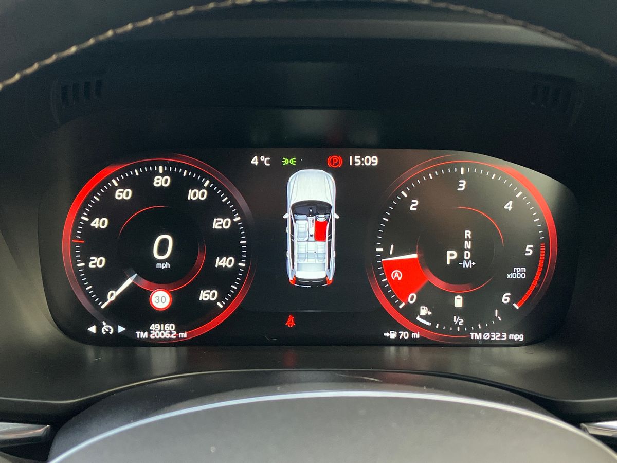 Used Volvo XC60 2019 for sale - 77283301: Photo 15