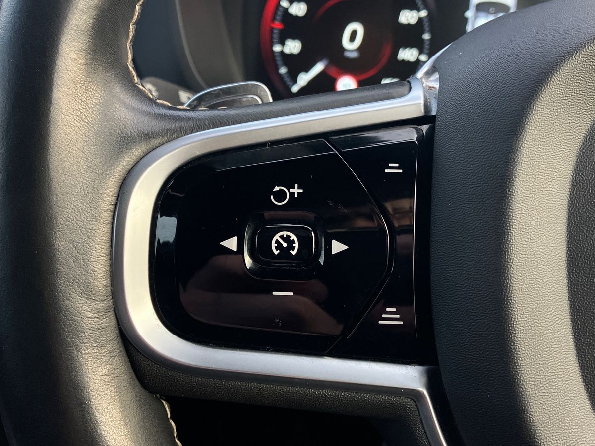 Used Volvo XC60 2019 for sale - 77283301: Photo 16