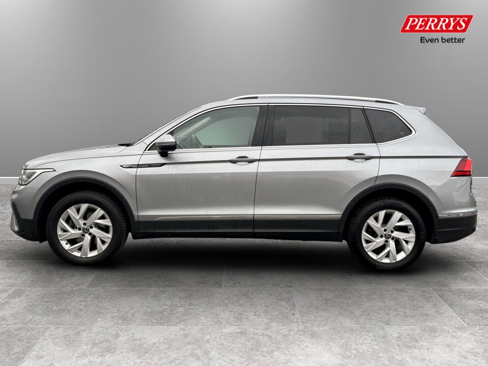 Used Volkswagen Tiguan Allspace 2023 for sale - 77604165: Photo 4